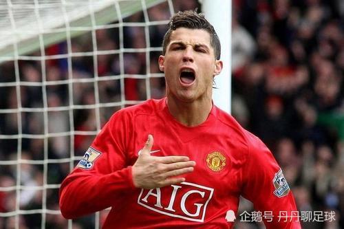  曼联新援中卫红牌离场滕哈赫排兵遭质疑  